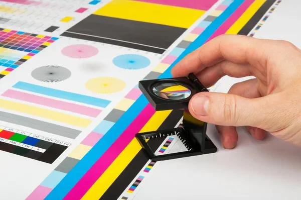 Por qué una prueba de color ayuda a evitar reprocesos